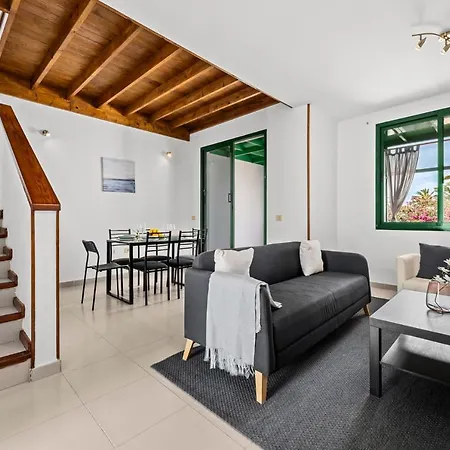 Casa Mon Dom wakacyjny Costa Teguise